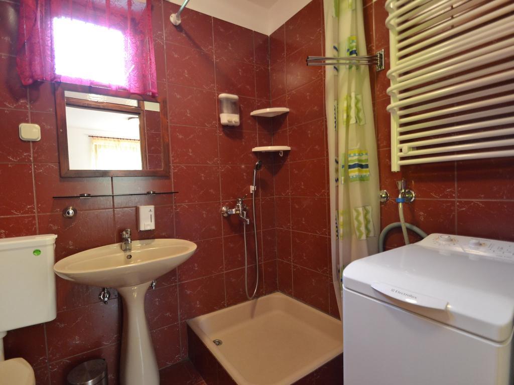 Holiday Home Coprnicka Hisa Skrad Екстер'єр фото