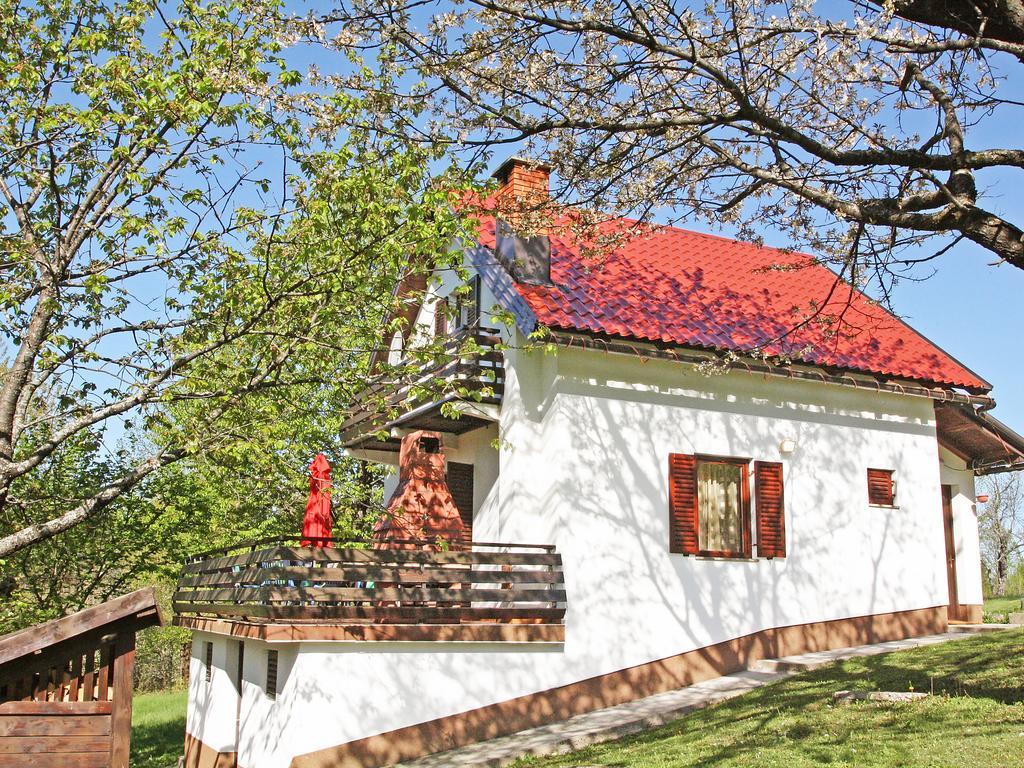 Holiday Home Coprnicka Hisa Skrad Екстер'єр фото